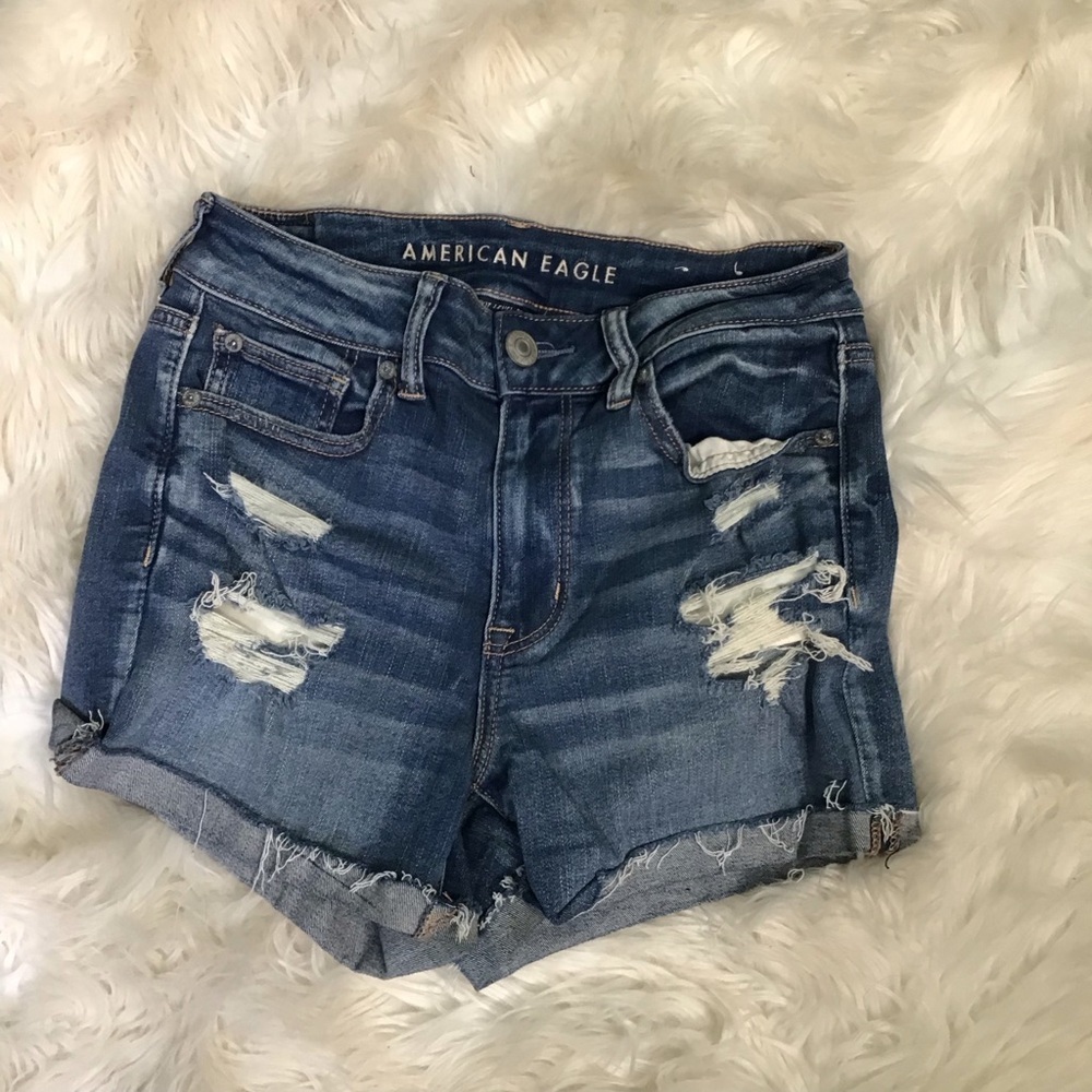 American eagle hi rise shorts‎